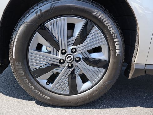Used 2026 Nissan Murano SL AWD/4WD image 9
