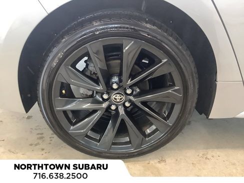 Used 2025 Toyota Corolla XSE FWD image 16