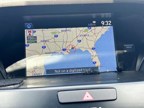 Used 2017 Acura ILX FWD image 10