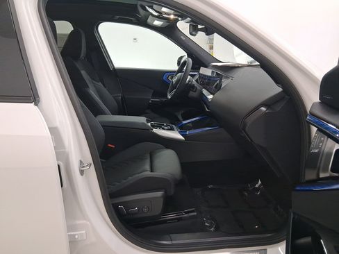 New 2026 BMW X3 xDrive30 w/ Premium Package image 28