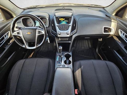 Used 2016 Chevrolet Equinox LT FWD image 17