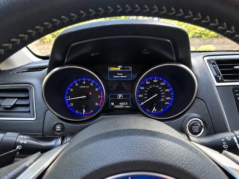 Used 2019 Subaru Outback 2.5i Limited AWD/4WD image 22