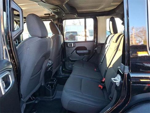Certified 2022 Jeep Wrangler Unlimited Sport image 20