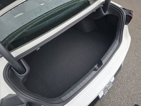 Used 2025 Kia K5 GT-Line w/ GT-Line Premium Package image 18