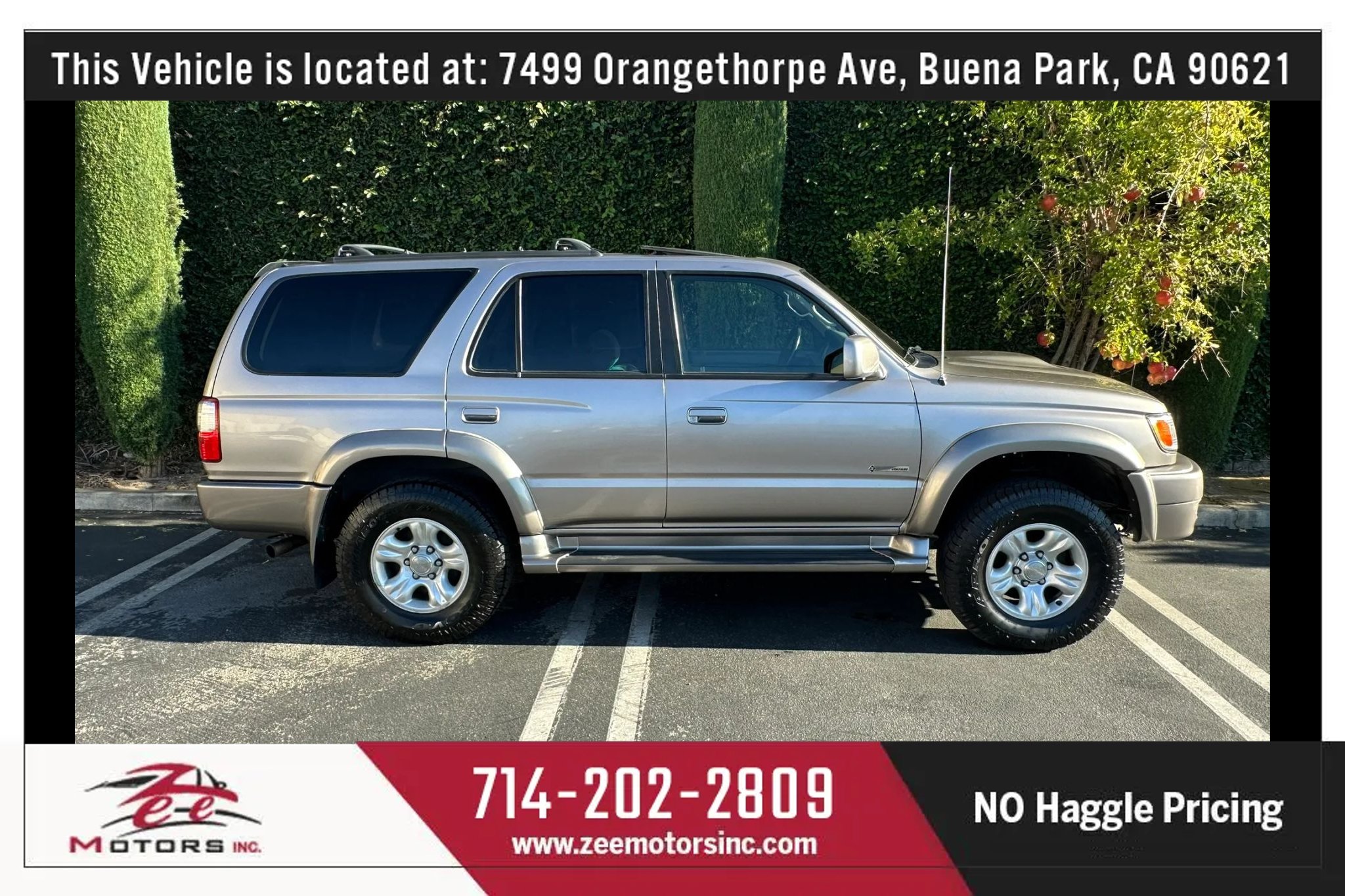 Used 2002 Toyota 4Runner SR5 AWD/4WD image 5