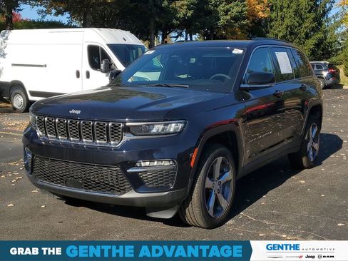 Certified 2024 Jeep Grand Cherokee Limited AWD/4WD image 2