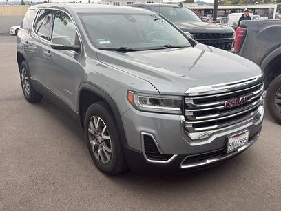 Used 2023 GMC Acadia SLE