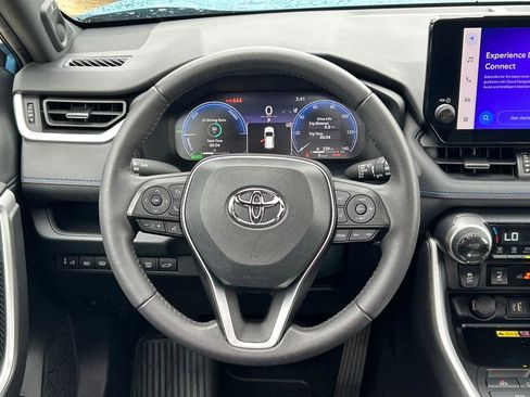 Used 2023 Toyota RAV4 XSE AWD/4WD image 42