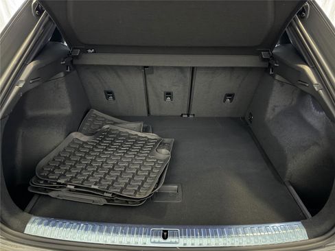 Used 2024 Audi Q3 2.0T Premium Plus image 28