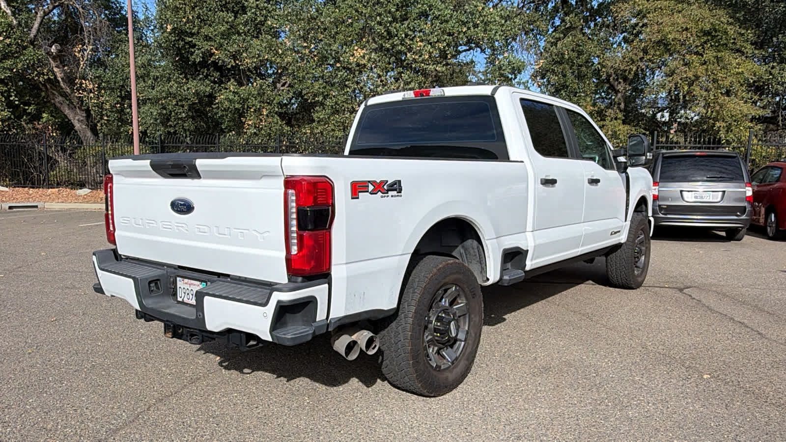 Used 2023 Ford F250 XL w/ STX Appearance Package AWD/4WD image 5