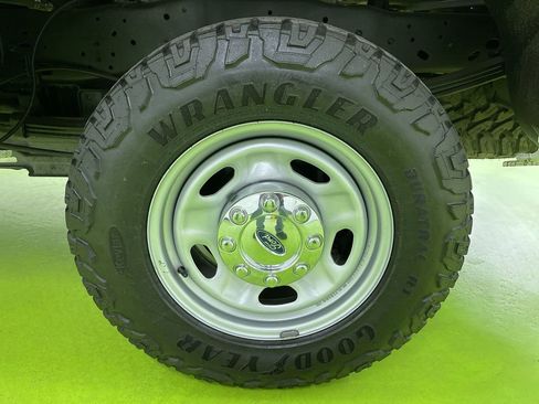 Used 2016 Ford F250 XL w/ Power Equipment Group image 14