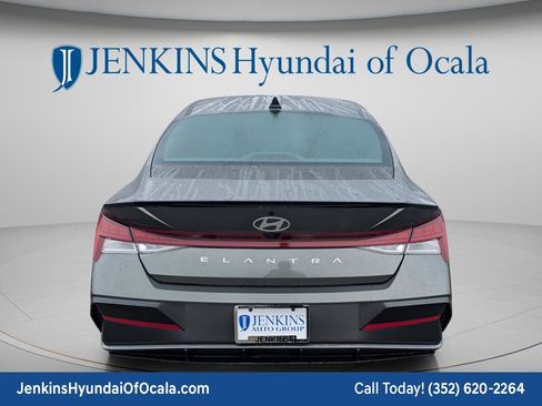 New 2026 Hyundai Elantra SEL Sport Premium FWD image 5