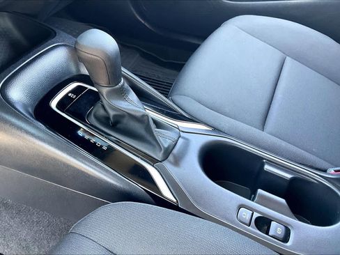 Used 2024 Toyota Corolla LE image 17