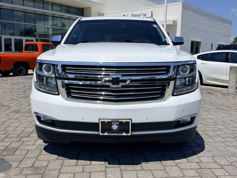 Used 2020 Chevrolet Tahoe Premier AWD/4WD image 6