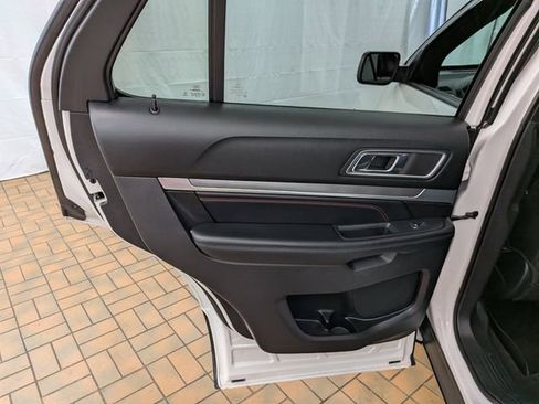 Certified 2018 Ford Explorer Sport w/ Equipment Group 401A AWD/4WD image 20