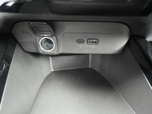 Certified 2026 Chevrolet Trax RS w/ Driver Confidence Package FWD image 20
