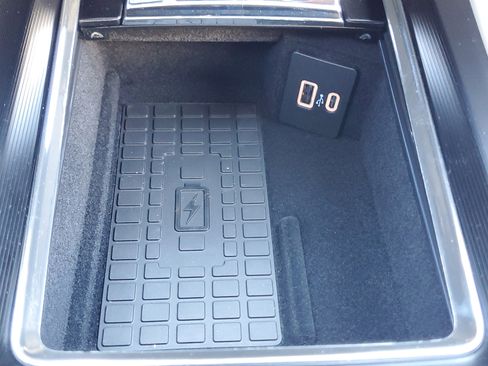 New 2026 Lincoln Corsair Premiere image 23