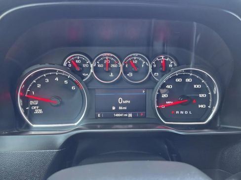 Used 2021 Chevrolet Silverado 1500 LT Trail Boss w/ Convenience Package II AWD/4WD image 19