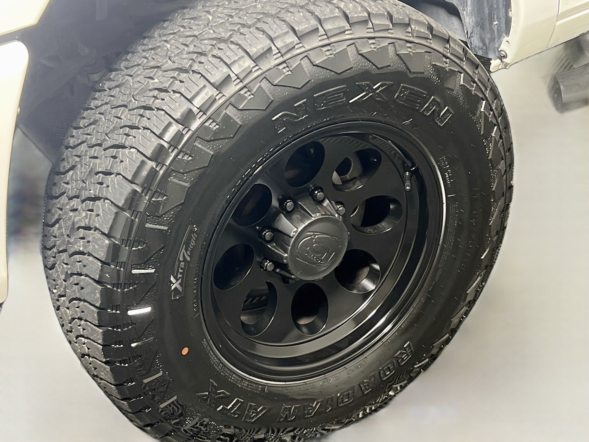 Used 2024 RAM 2500 Big Horn w/ Sport Appearance Package AWD/4WD image 13