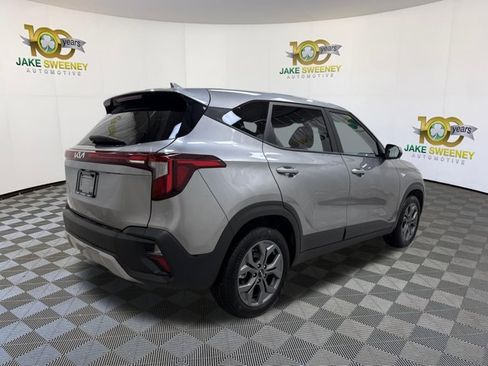 Certified 2026 Kia Seltos LX FWD image 10