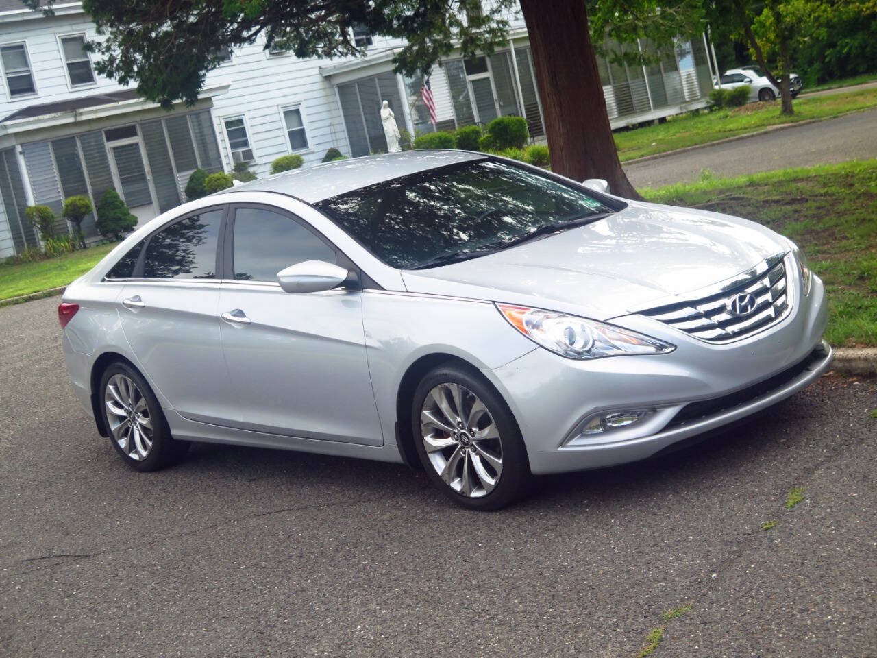 Used 2011 Hyundai Sonata SE FWD image 17