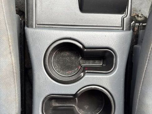 Used 2002 Nissan Xterra XE image 24