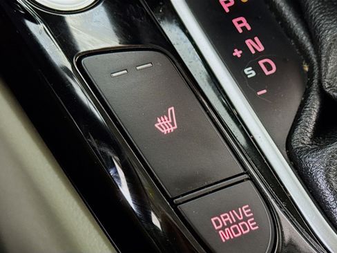 Used 2020 Kia Soul EX image 4