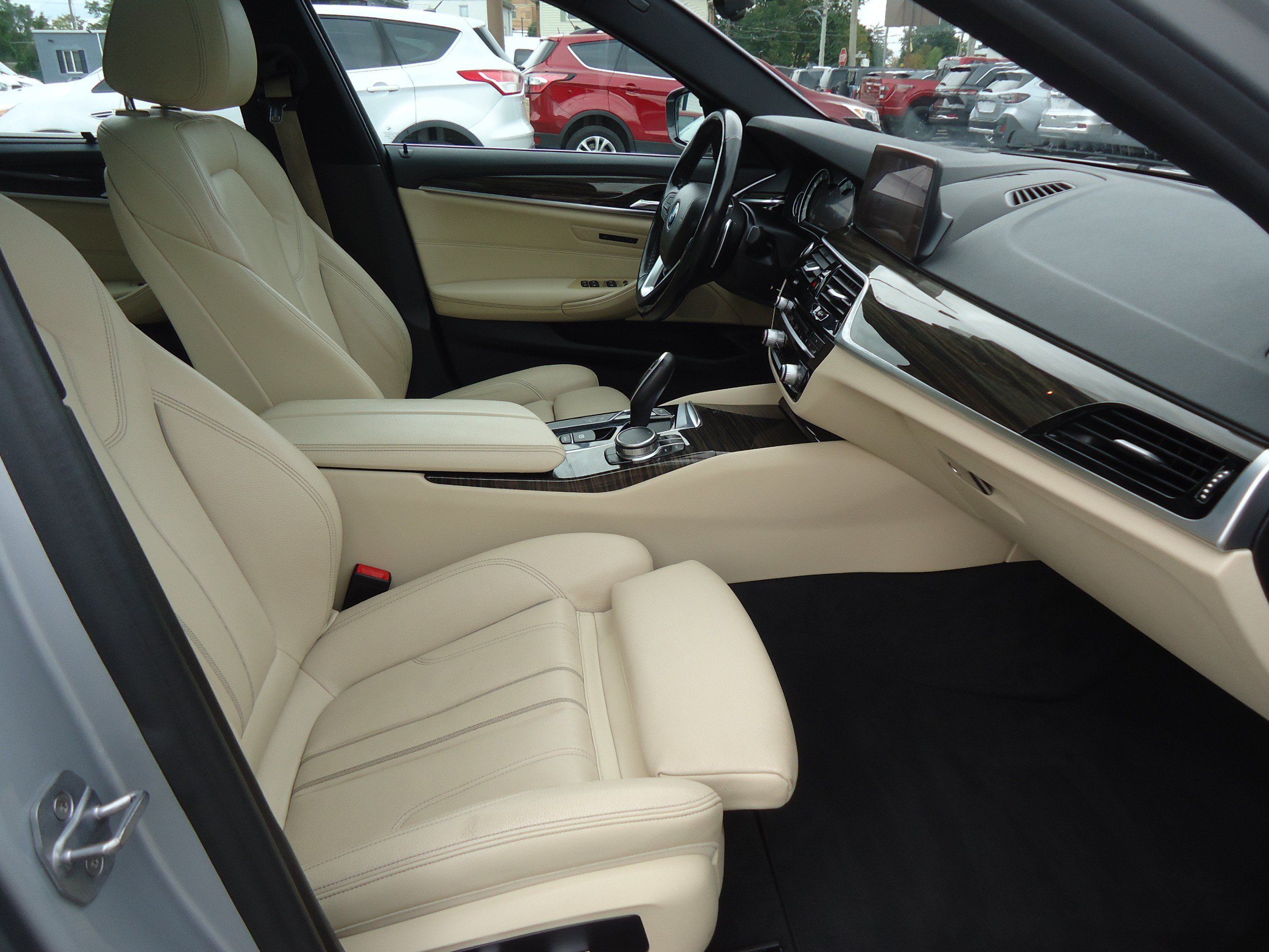 Used 2019 BMW 540i RWD image 27