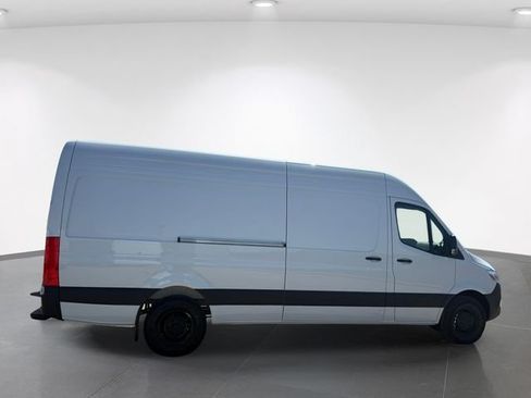 New 2026 Mercedes-Benz Sprinter 2500 image 8