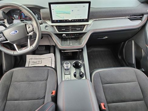 Certified 2025 Ford Explorer ST image 15