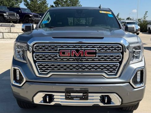 Used 2019 GMC Sierra 1500 Denali w/ Denali Ultimate Package AWD/4WD image 8