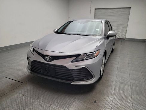 Used 2022 Toyota Camry LE w/ Carpet Mat Package (TMS) FWD image 15