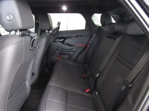 Used 2026 Land Rover Range Rover Evoque Dynamic SE AWD/4WD image 14