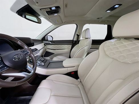 Used 2021 Hyundai Palisade Calligraphy image 11