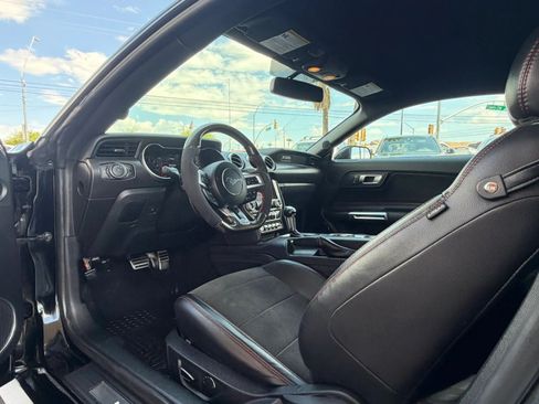 Used 2019 Ford Mustang GT Premium w/ Equipment Group 401A RWD image 37