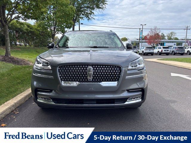 Used 2024 Lincoln Aviator Reserve w/ Equipment Group 201A AWD/4WD image 2