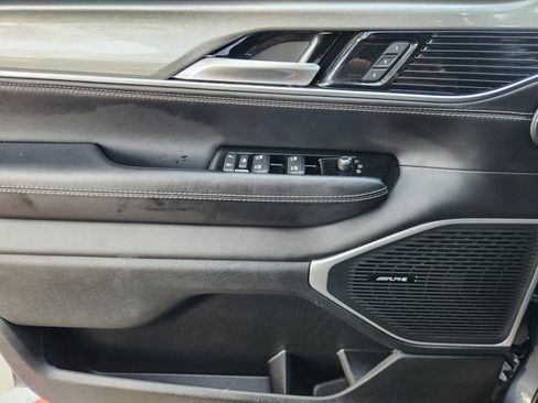 Used 2022 Jeep Wagoneer Series III image 24