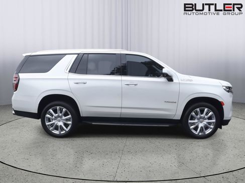 Used 2021 Chevrolet Tahoe High Country AWD/4WD image 8