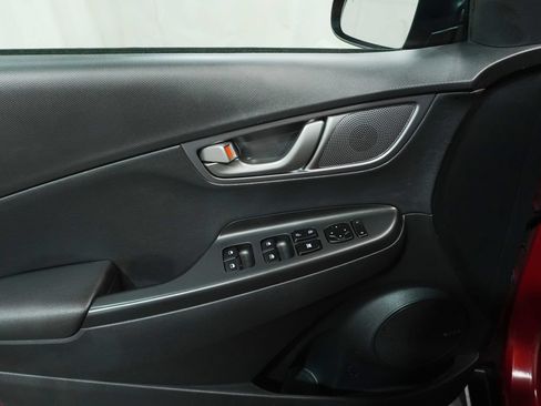 Used 2020 Hyundai Kona Ultimate FWD image 19