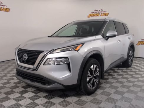 Used 2023 Nissan Rogue SV w/ SV Premium B Package FWD image 1