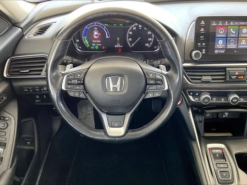 Used 2020 Honda Accord Touring image 8