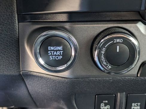 Used 2023 Toyota Tacoma TRD Off-Road image 18