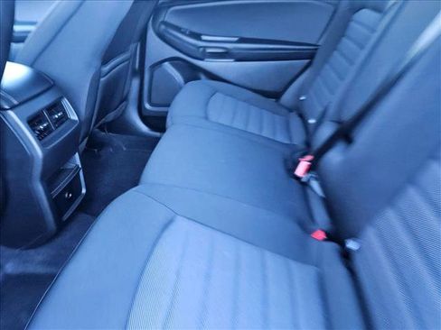 New 2024 Ford Edge SE image 15