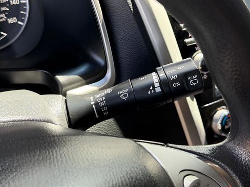 Used 2015 Nissan Murano S w/ Navigation Package image 38