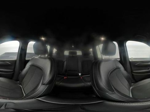 Used 2025 Jeep Grand Cherokee Altitude image 26