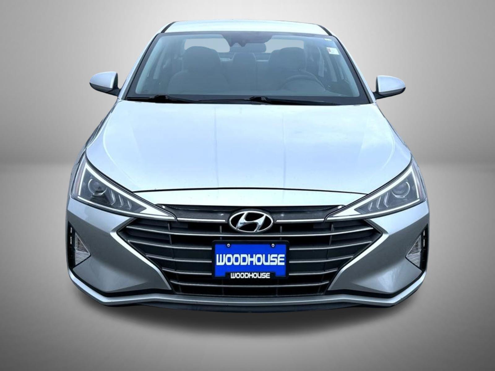 Used 2020 Hyundai Elantra SE FWD image 3