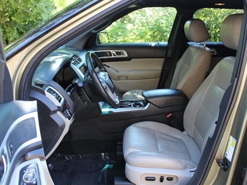 Used 2012 Ford Explorer Limited FWD image 10