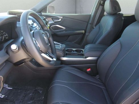 Certified 2025 Acura RDX SH-AWD image 17