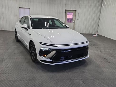 Used 2025 Hyundai Sonata SEL image 11