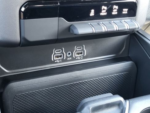 New 2026 RAM 1500 Express AWD/4WD image 20